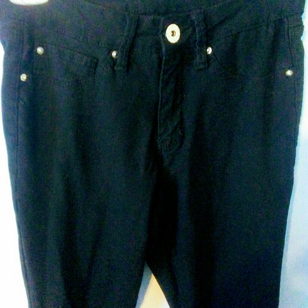 Signature Studio Skinny Jeans